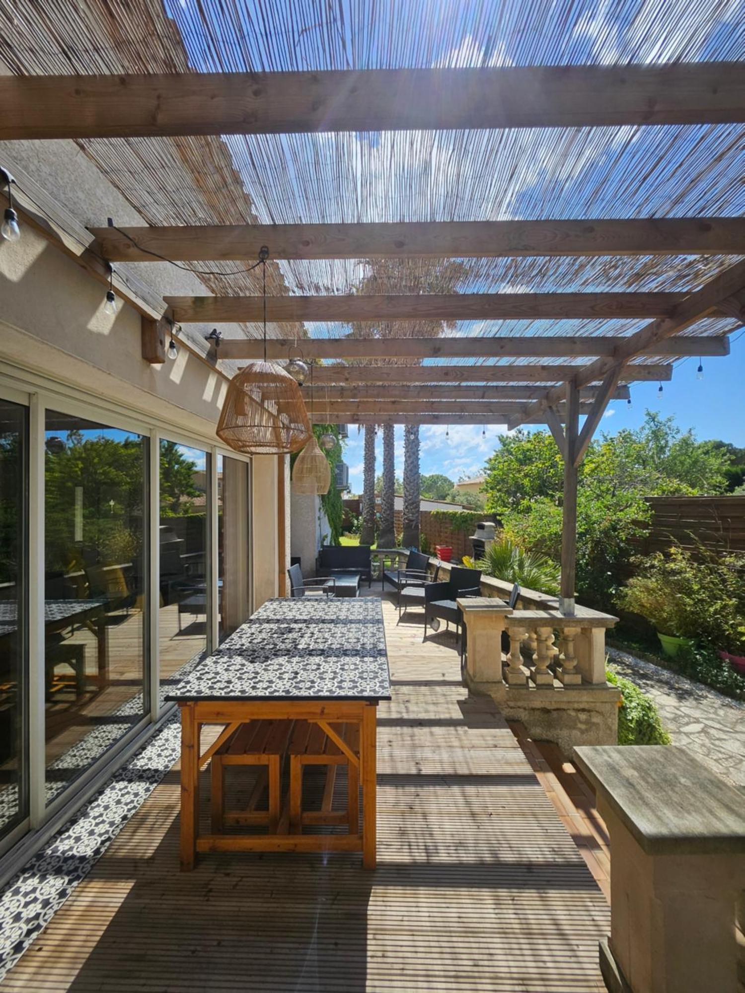 Belle Villa Lespignan ภายนอก รูปภาพ